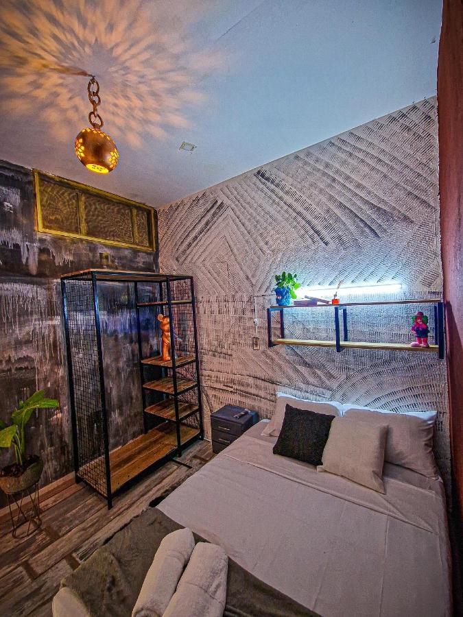 Urban Hostal Bar 부카라망가 외부 사진
