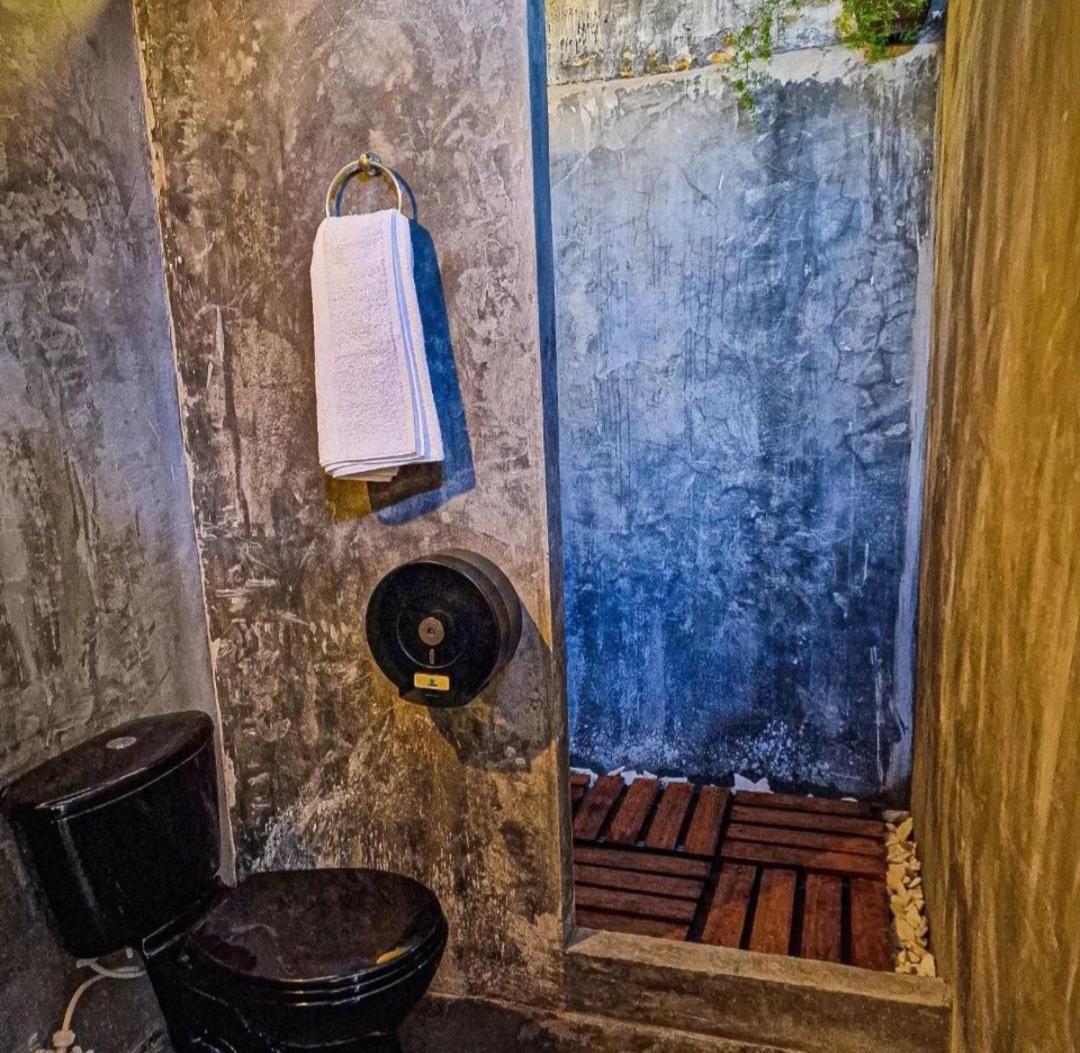 Urban Hostal Bar 부카라망가 외부 사진